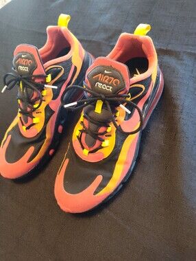 Nike Air Max React Size 11 Men's Used Good Condition Black Orange Multicolor